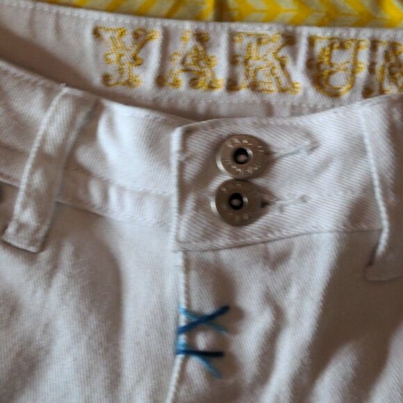 Yakum white capri jeans size 26‎ - Picture 6 of 16